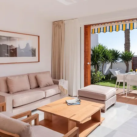 Villa Villas Parque Santiago Iii By Upper Luxury Housing *