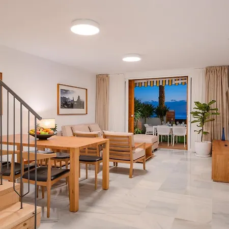 Villas Parque Santiago Iii By Upper Luxury Housing Villa