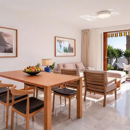 Villa Villas Parque Santiago Iii By Upper Luxury Housing *
