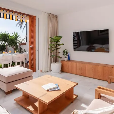 Villa Villas Parque Santiago Iii By Upper Luxury Housing *