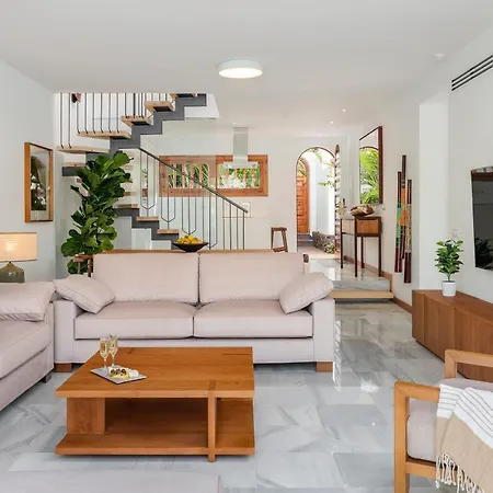 Villas Parque Santiago Iii By Upper Luxury Housing Villa Playa de las Américas